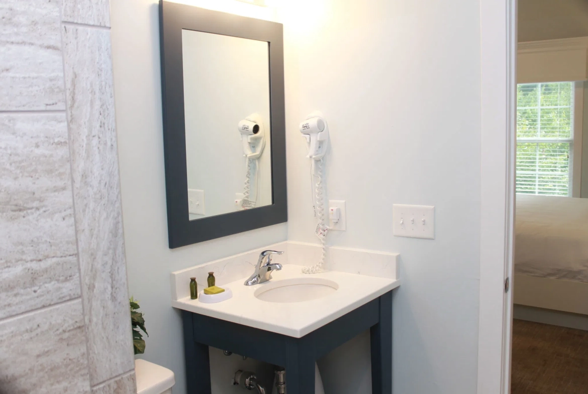 Bathroom 2