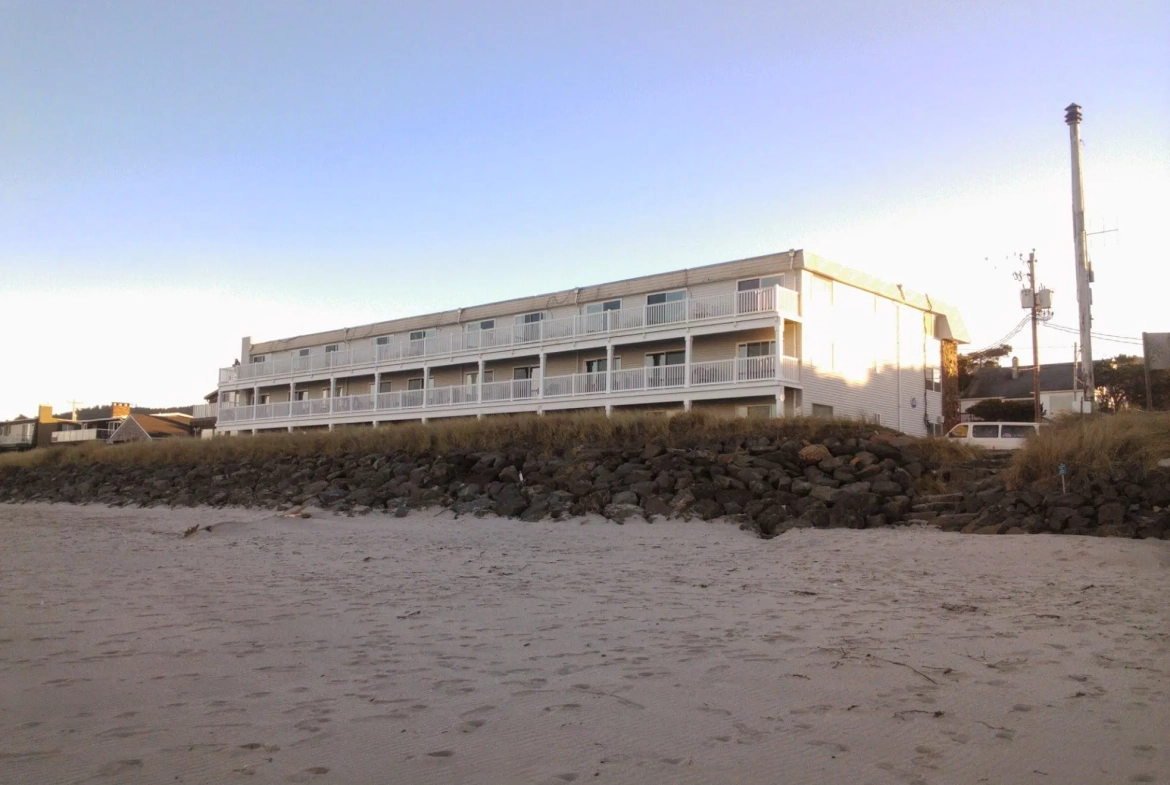 Rockaway Beach Resort