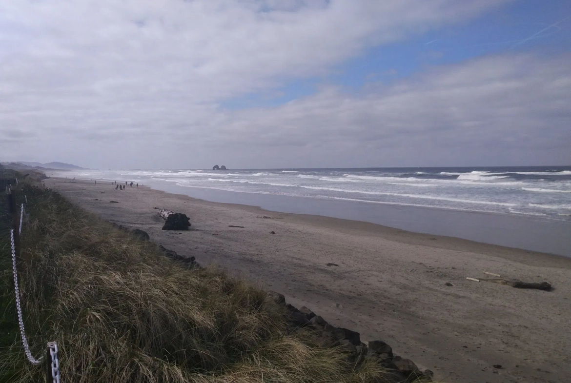 Rockaway Beach Resort Beach