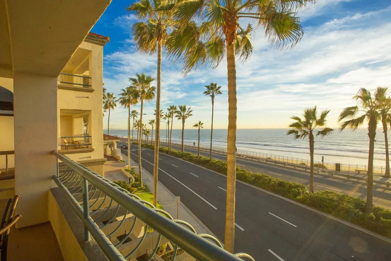 Tamarack Beach Resort Balcony Tamarack Beach Resort Balcony