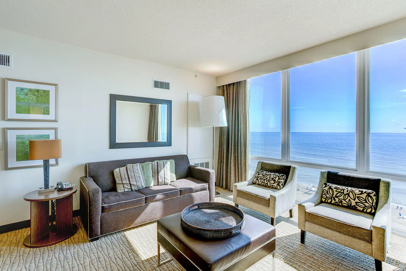 Diamond Resorts Timeshare: Oceanaire By Diamond Resorts Living Room
