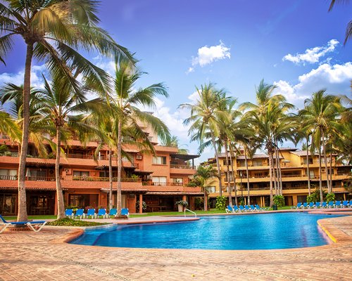 Rhc At Los Tules Pool