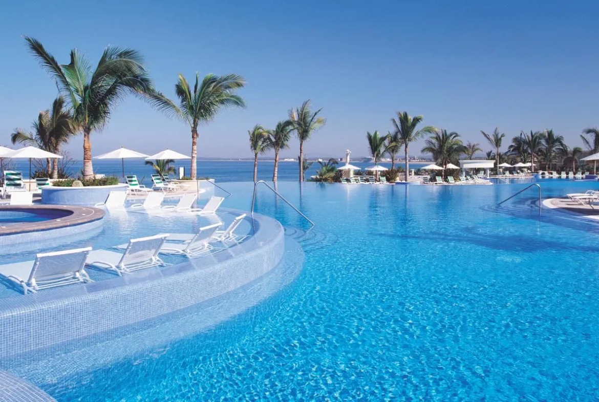 Pueblo Bonito Resort At Emerald Bay Pool