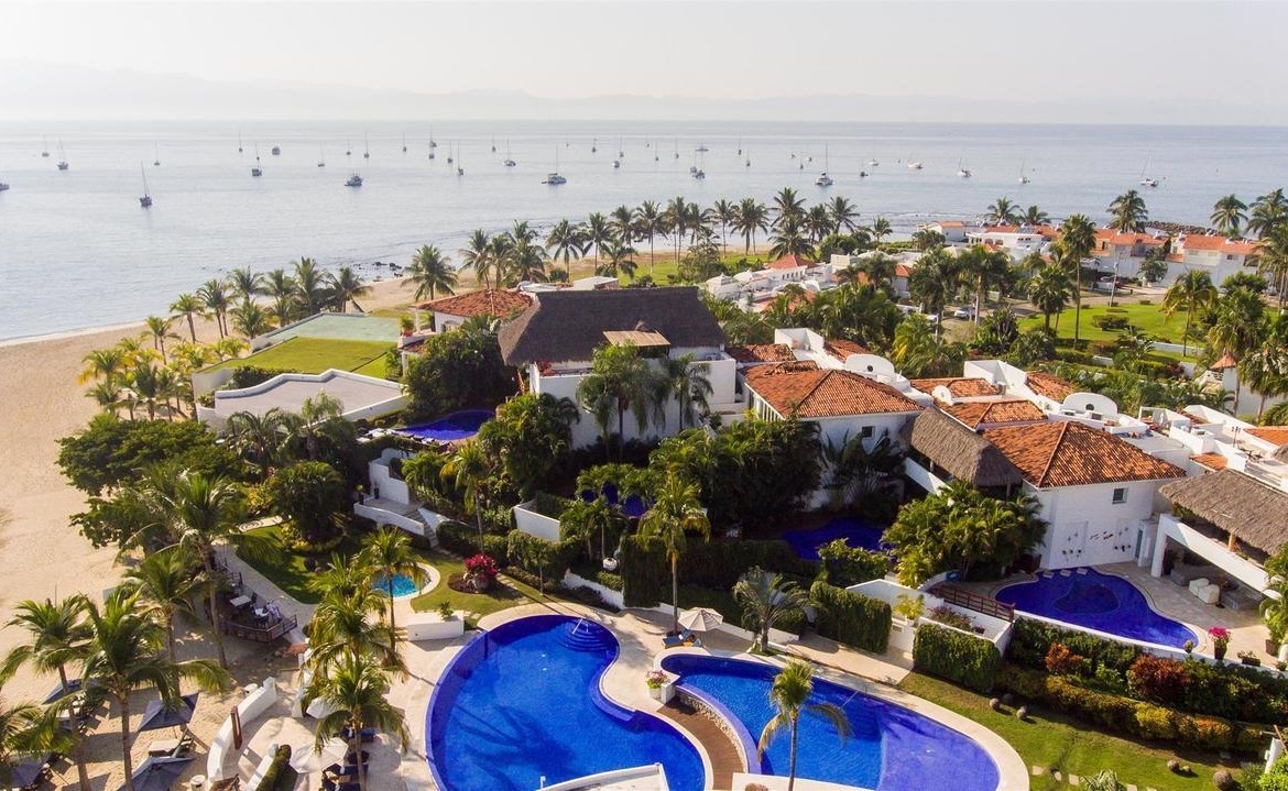 Vallarta Gardens Pool Area