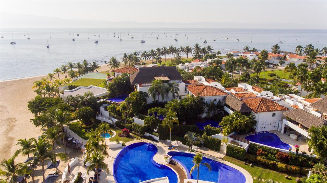 Vallarta Gardens Pool Area