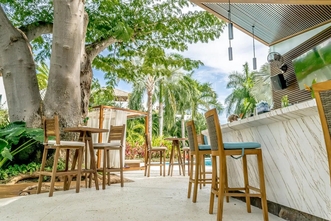Vallarta Gardens Pool Bar