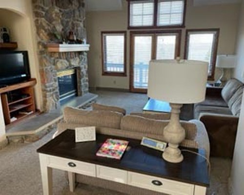 Seasons At Greenwood Forest Living Area