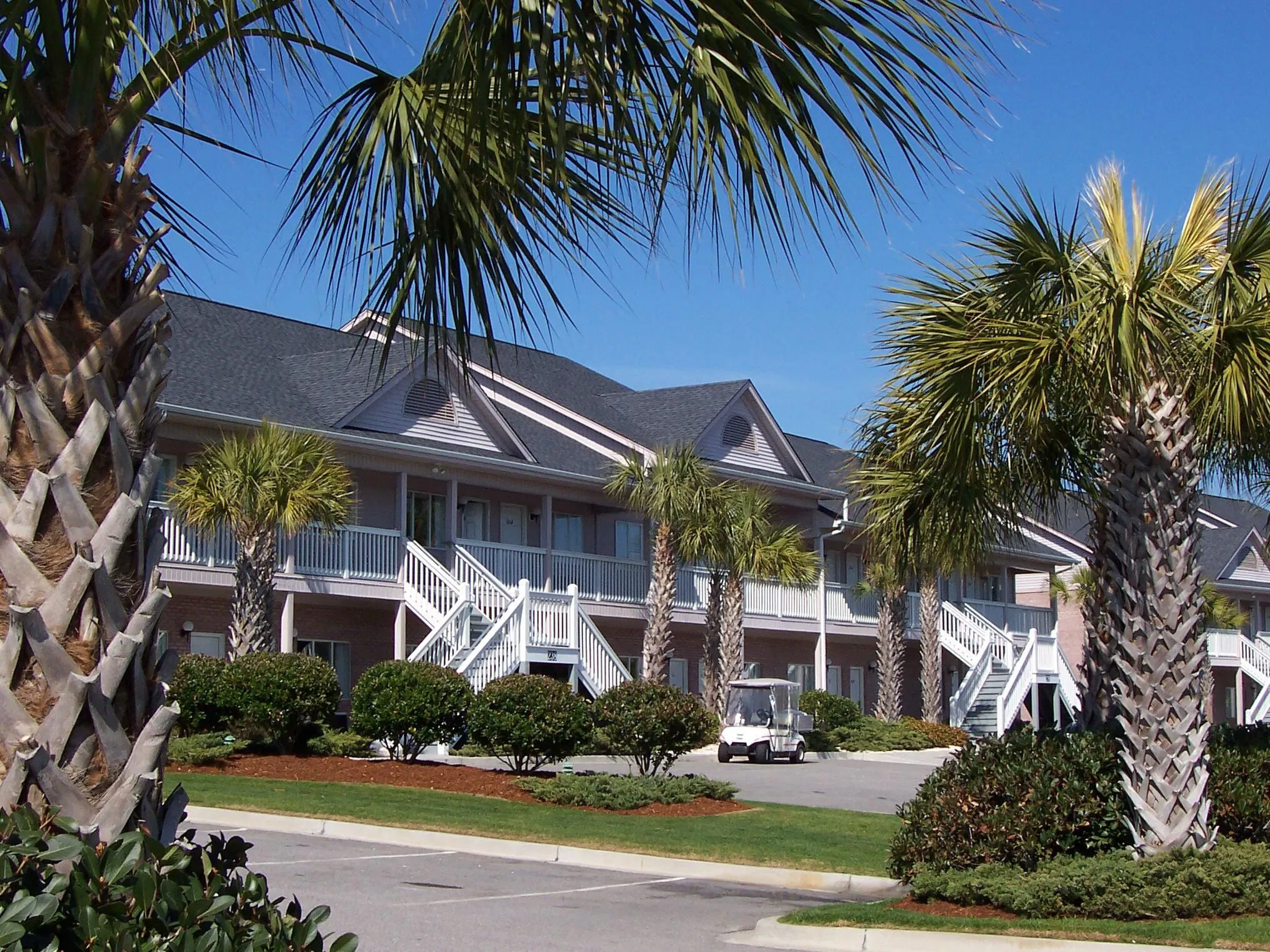 Plaza Pelicanos At Grand Beach Resort