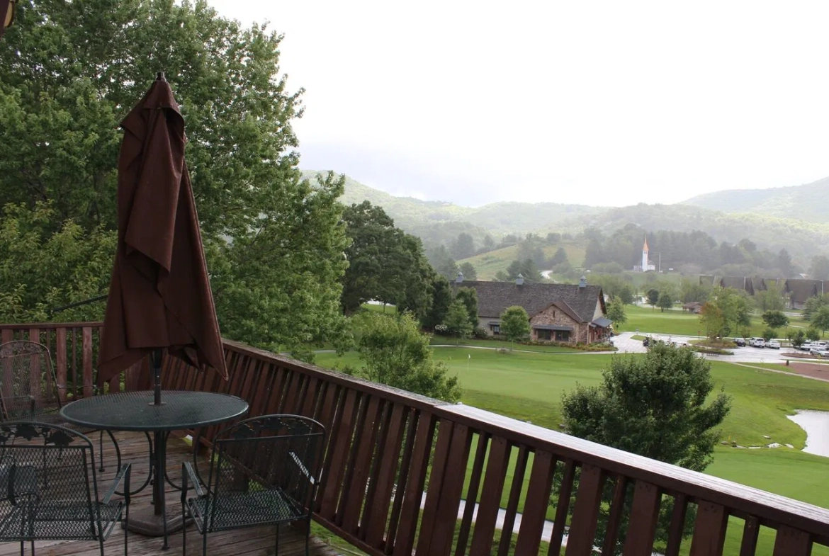 Sky Valley Resort Balcony