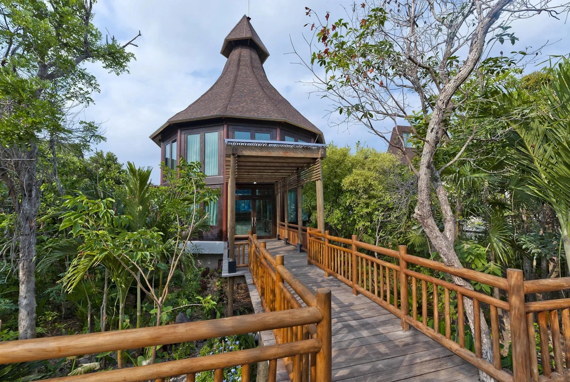 Vida Vacations: The Grand Bliss resort in Riviera Maya