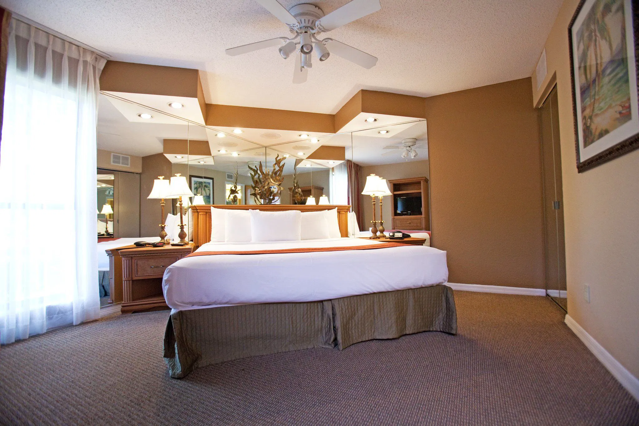 Legacy Vacation Club Orlando – Oaks bedroom