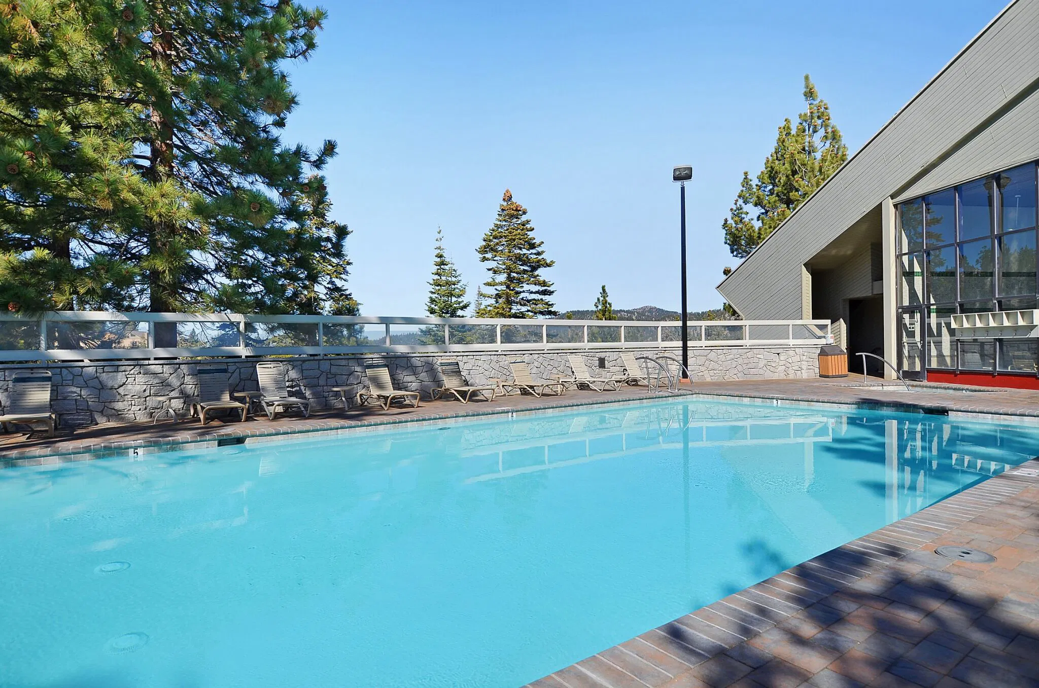 Ridge Sierra Pool