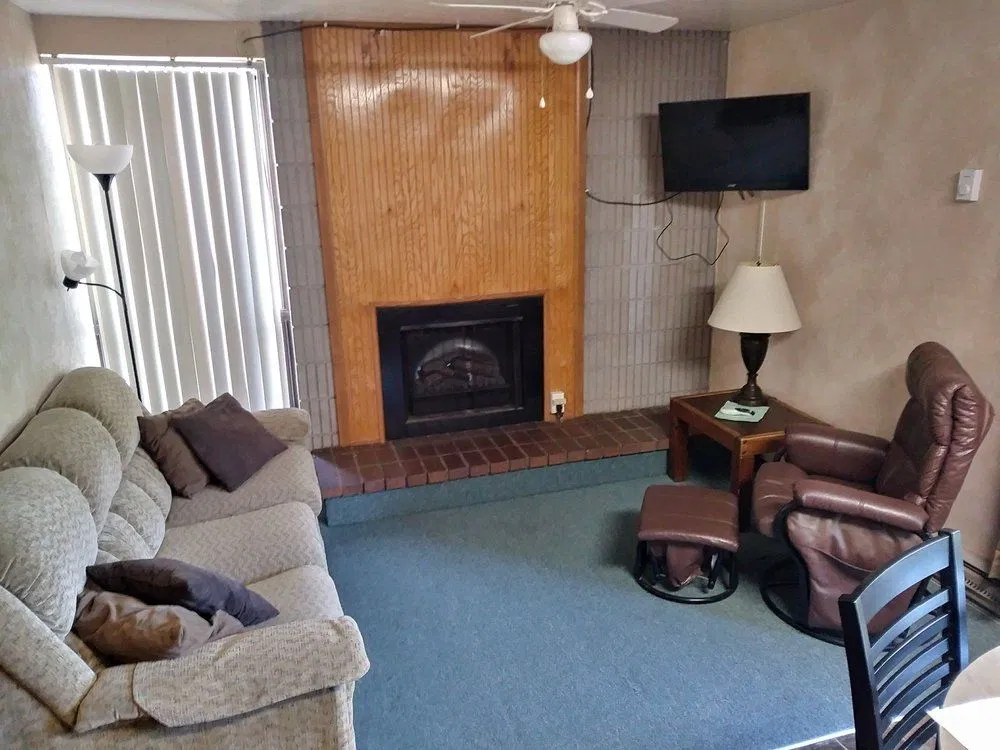 Hot Springs Village living room