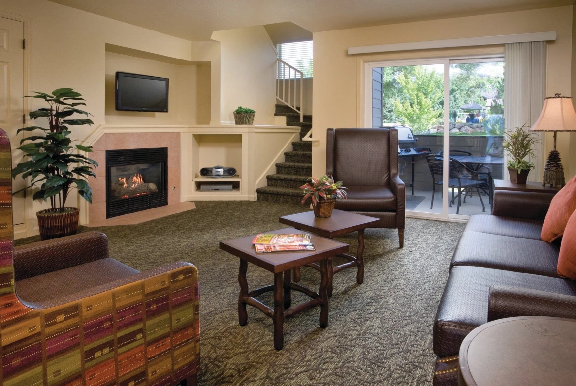 Wolf Creek Village I Living Area