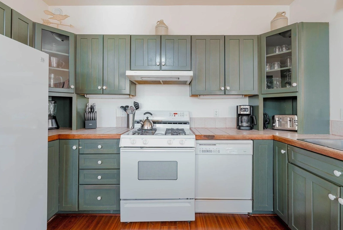 White Point Beach Resort Kitchen
