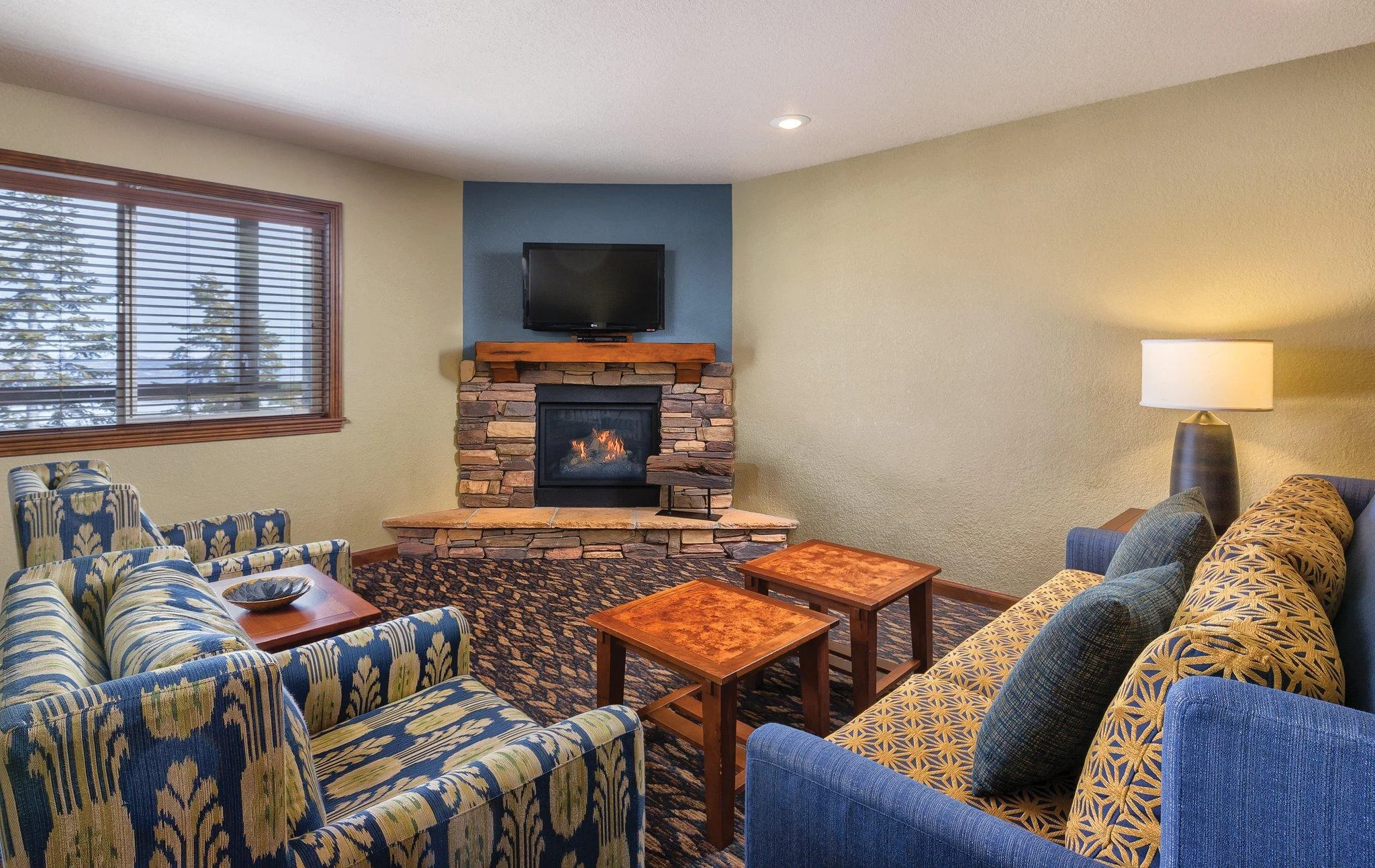 WorldMark Tahoe III Living Area