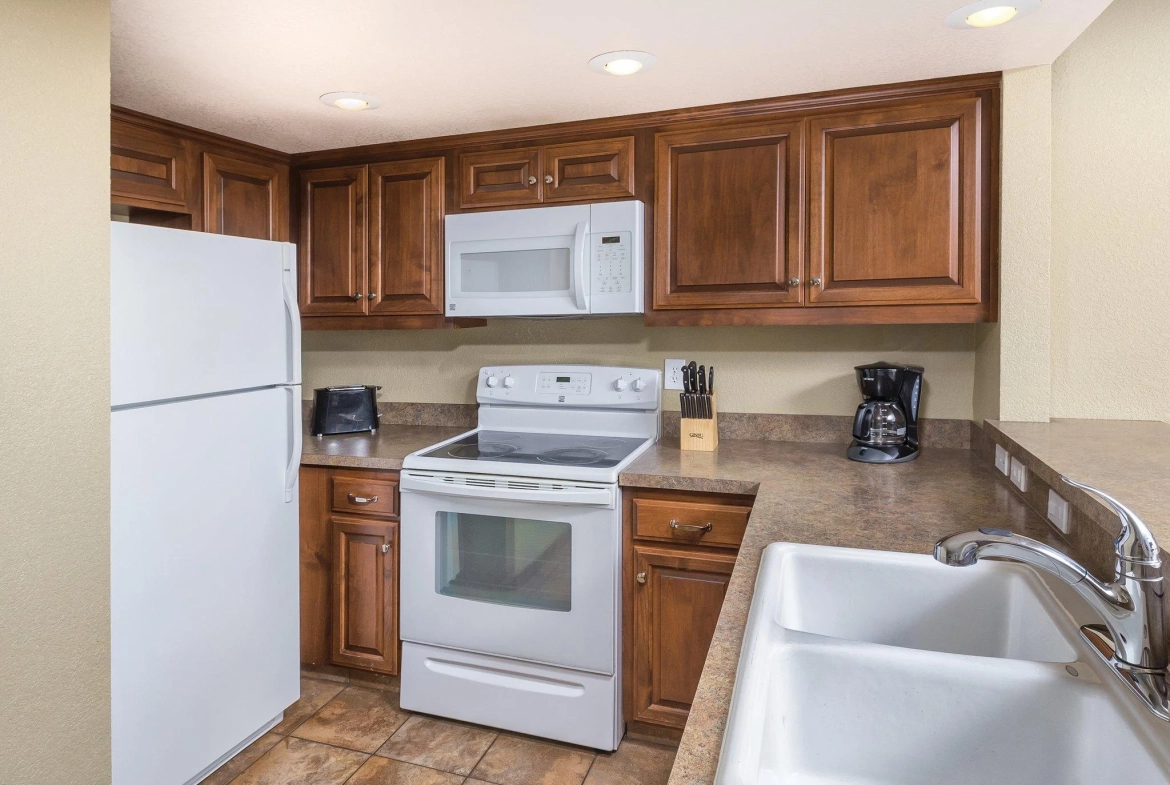WorldMark Tahoe III Kitchen
