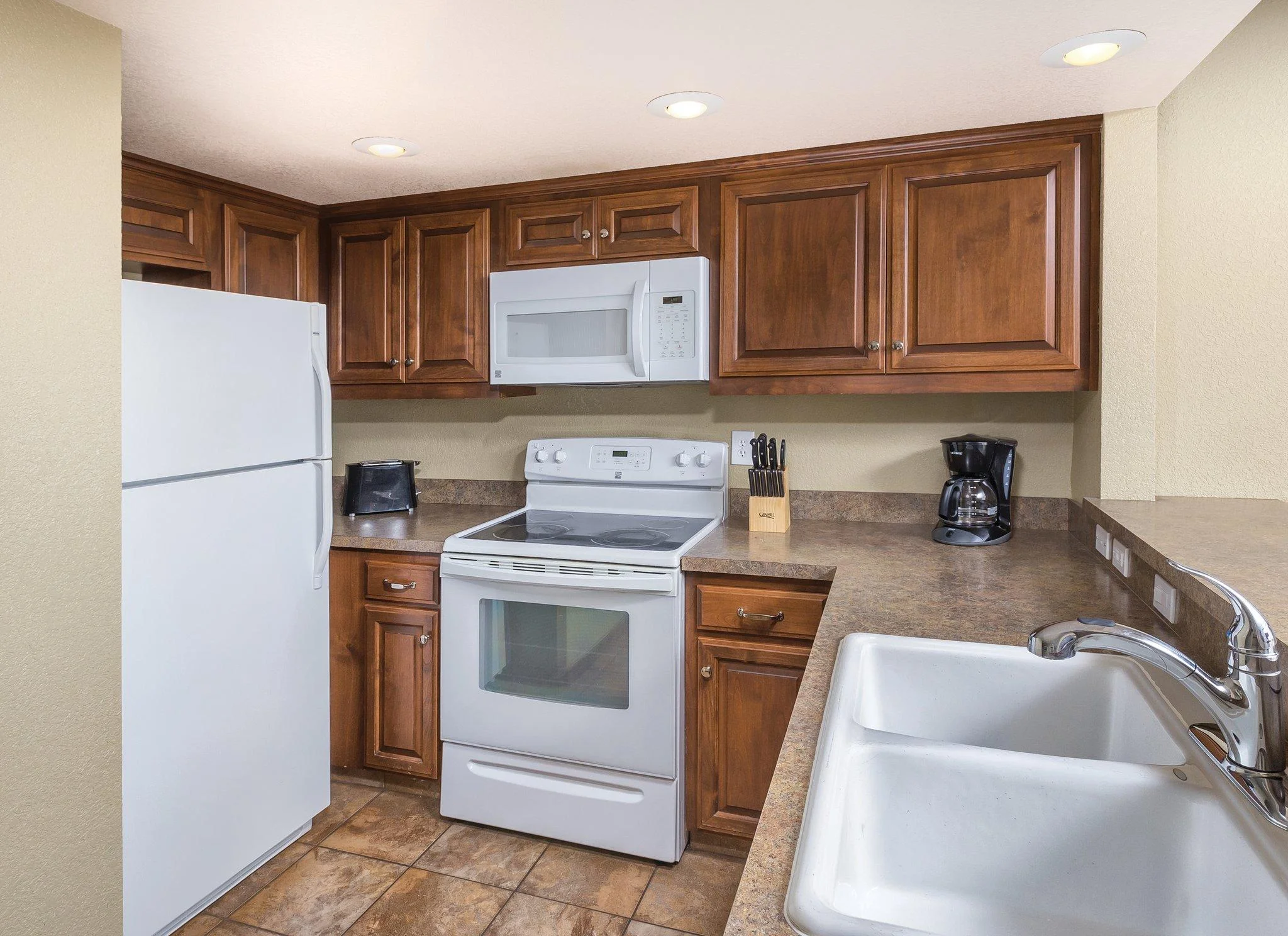 WorldMark Tahoe III Kitchen