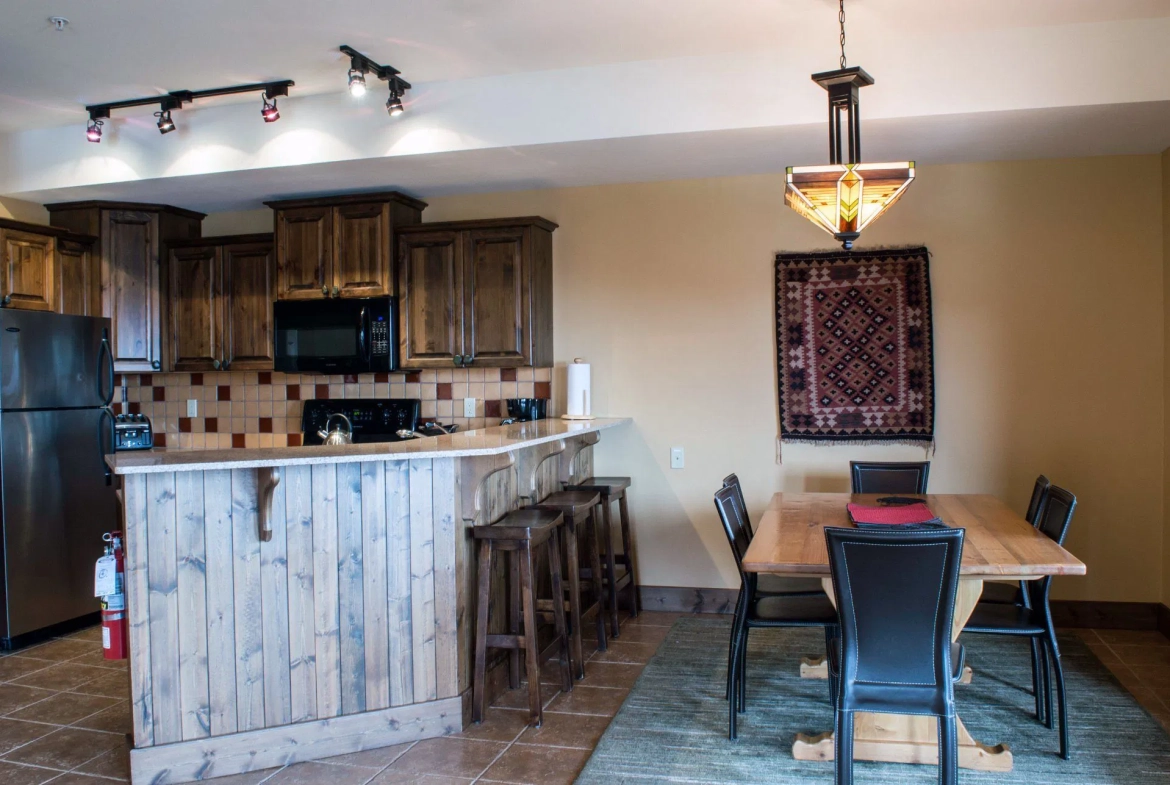 Northstar Mountain Village Resort living room
