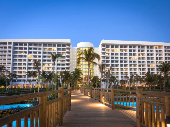 The Grand Mayan Acapulco