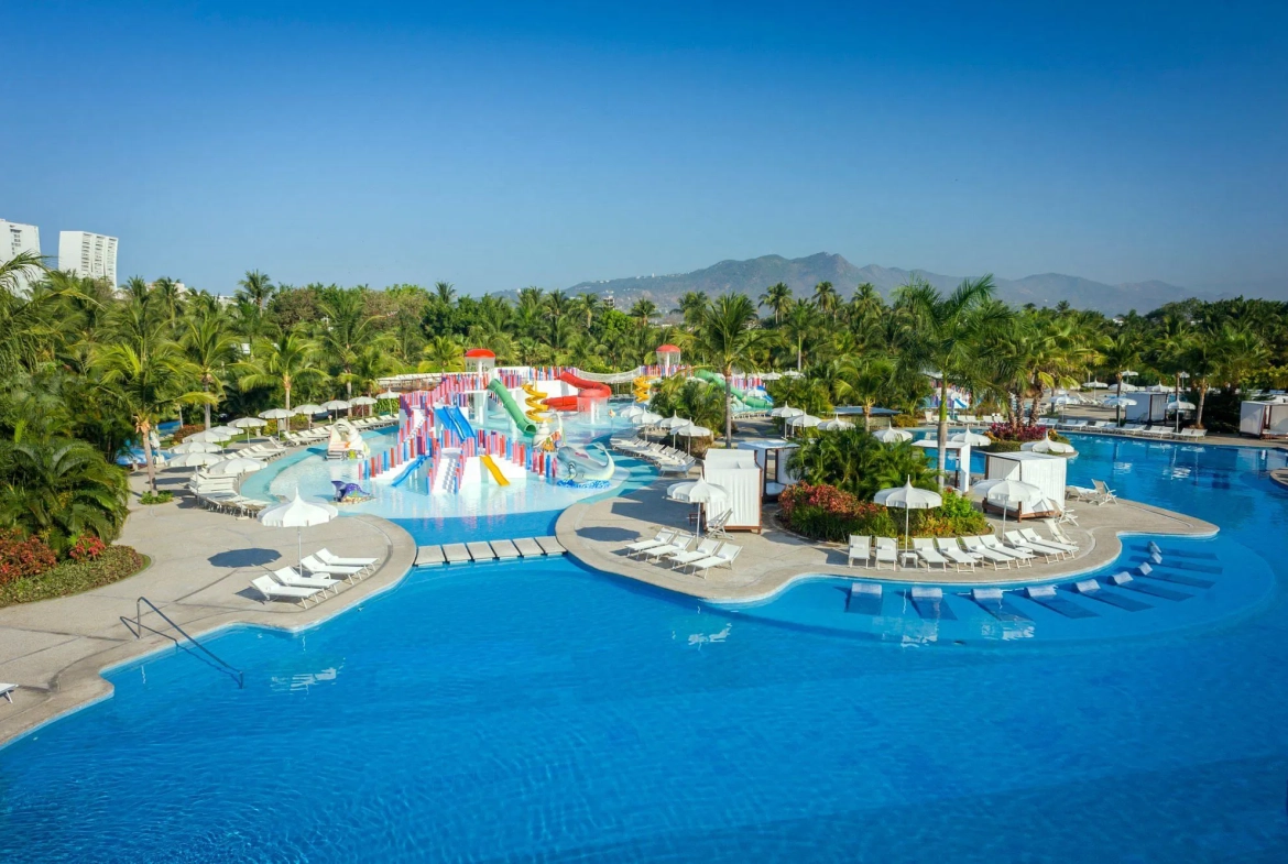 pool area 2