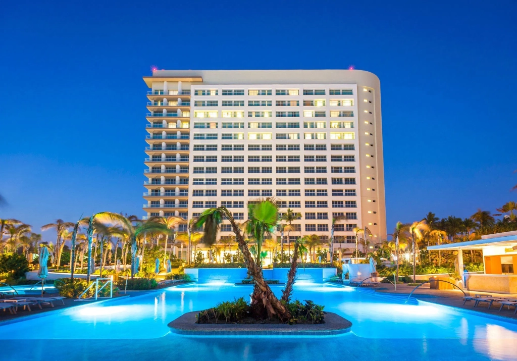 Mayan Palace Acapulco exterior