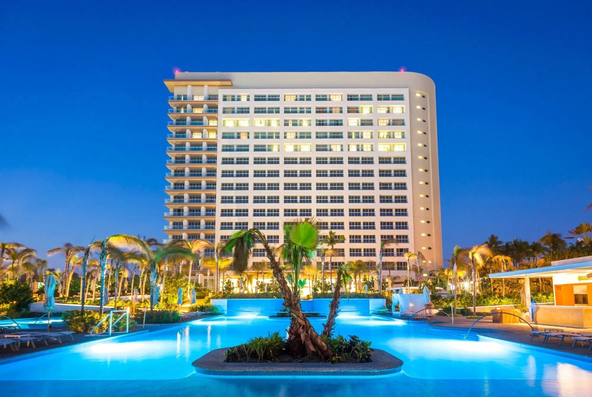 Mayan Palace Acapulco exterior