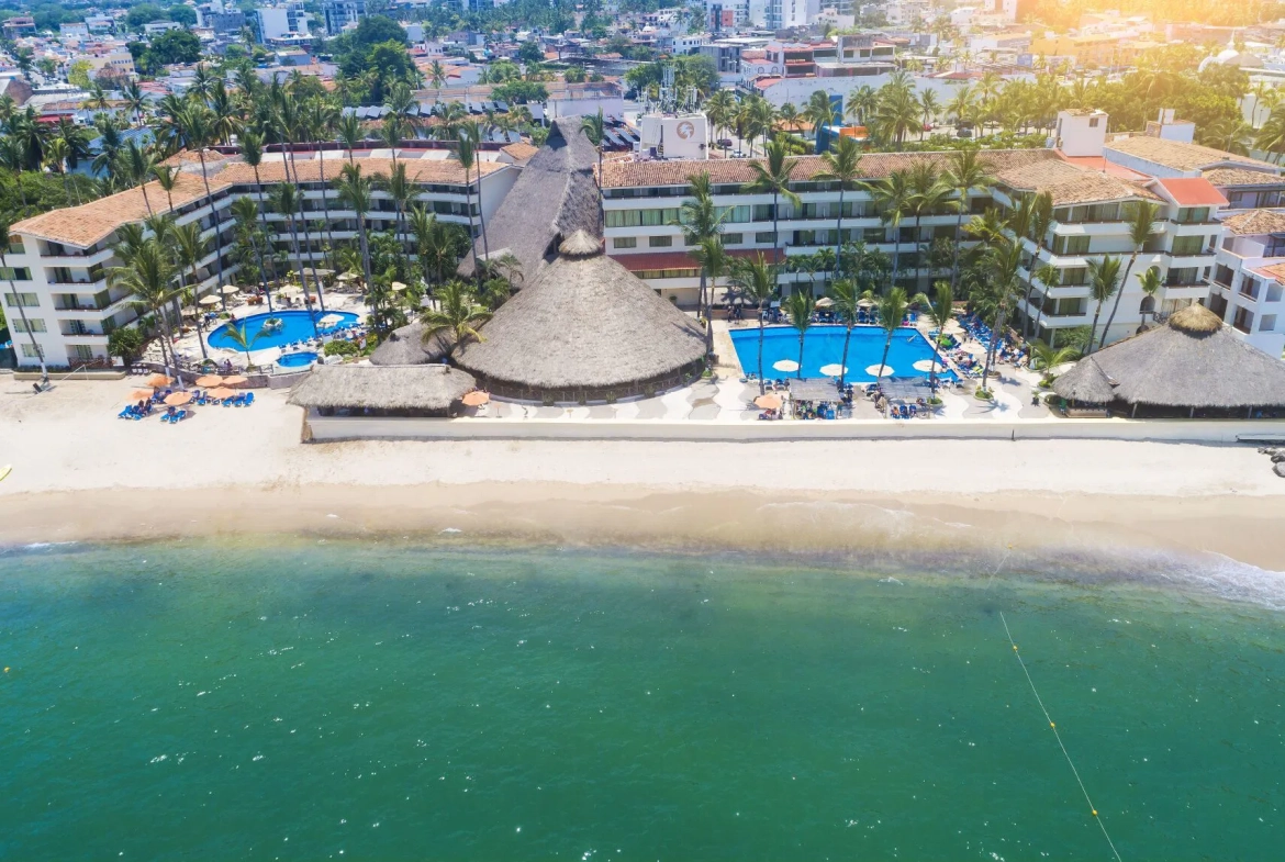 Las Palmas Beach Club