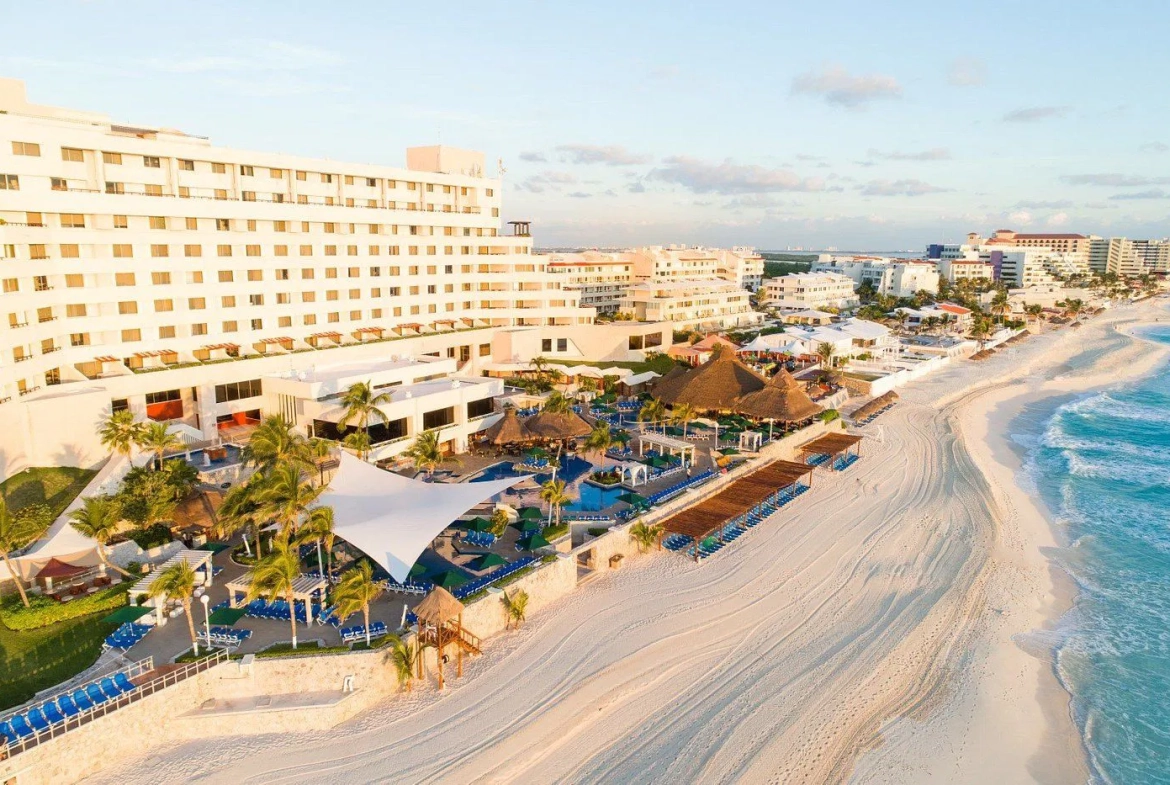Royal Solaris Cancun Beach