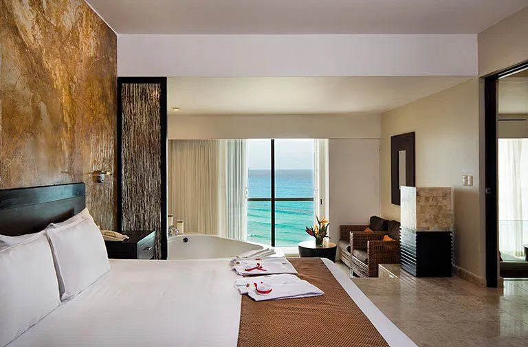 Sunset Royal Beach Resort Bedroom