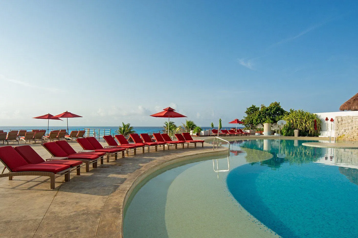 Sunset Royal Beach Resort Pool