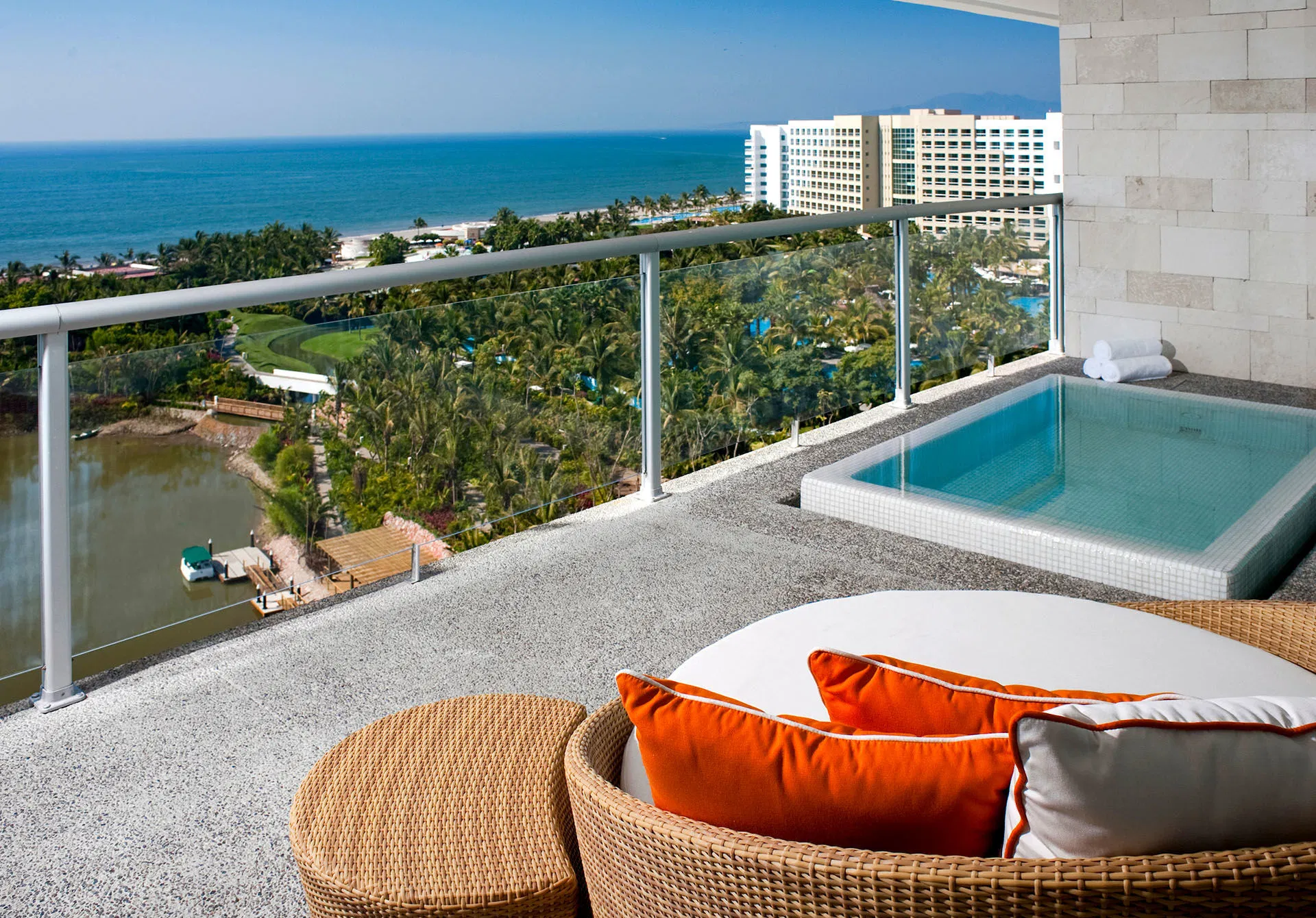 The Grand Bliss Balcony