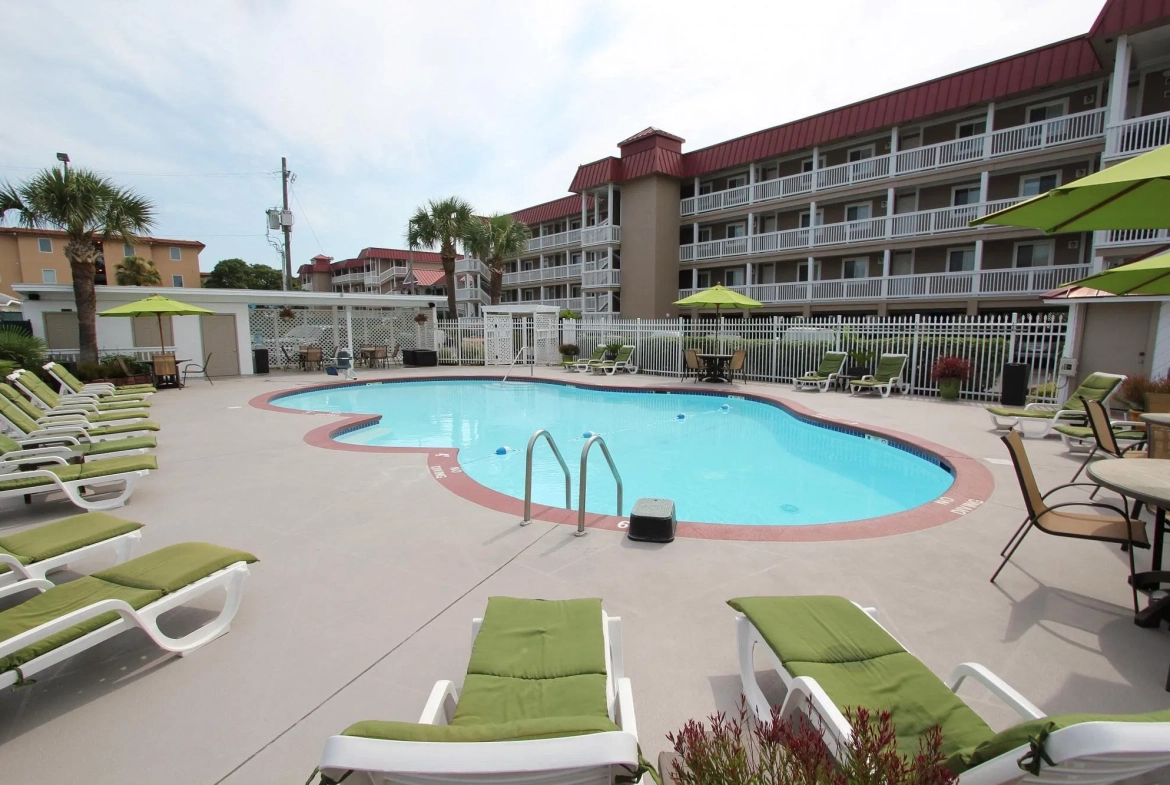 Tybrisa Beach Resort Pool