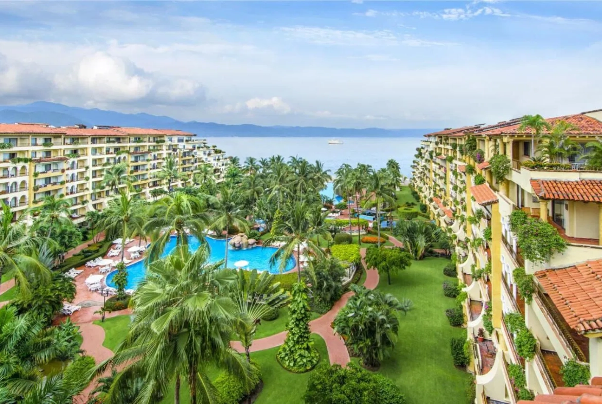 Velas Vallarta Suite Resort & Convention Center
