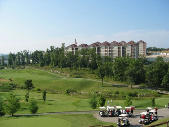 Surrey Grand Crowne Resort