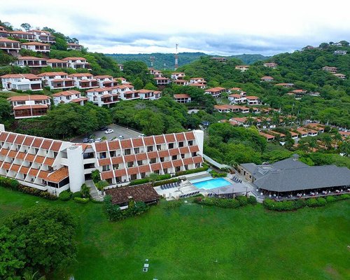 Villas Sol Hotel And Beach Resort