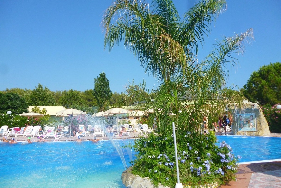 Alessidamo Club pool