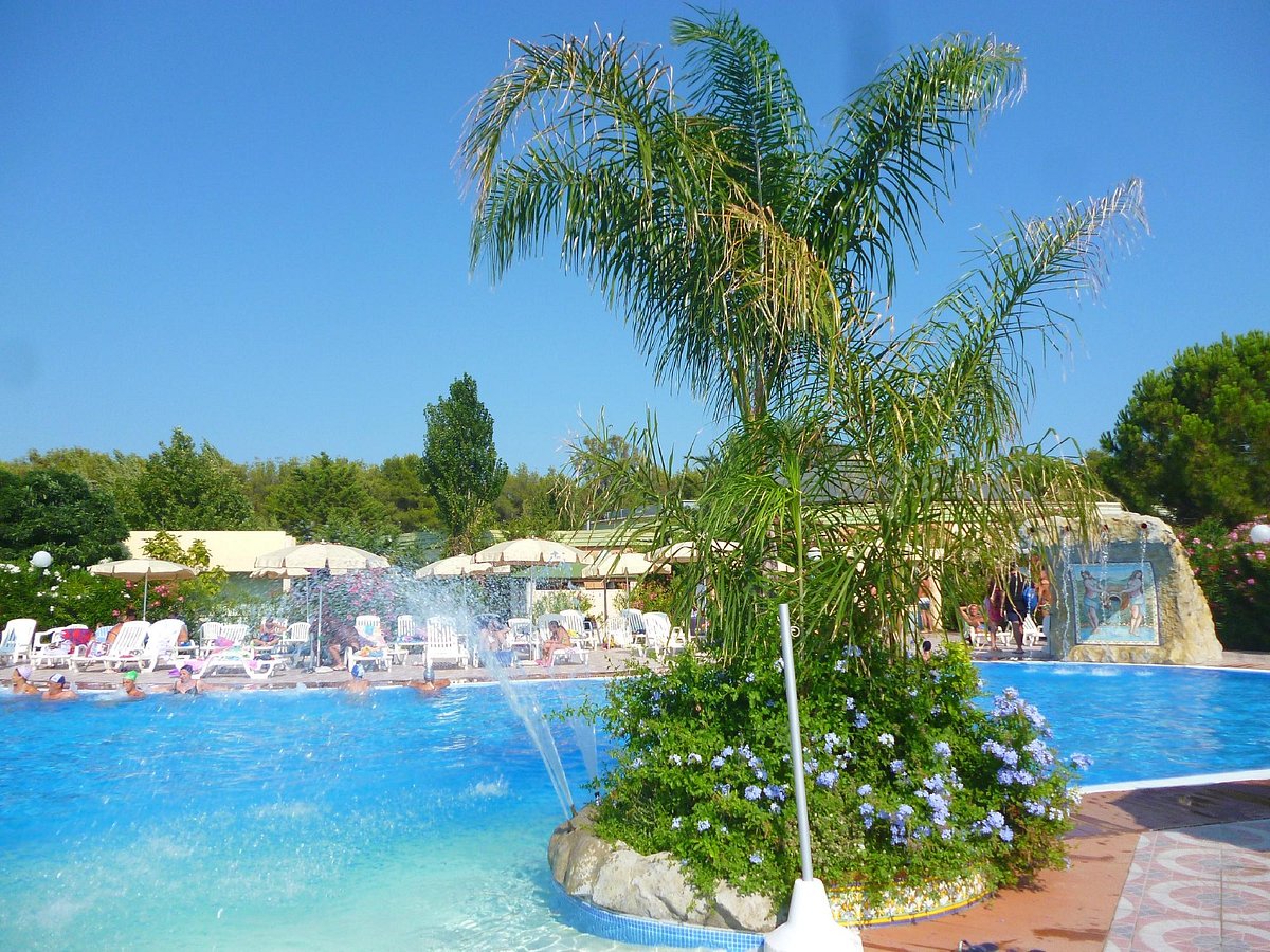 Alessidamo Club pool