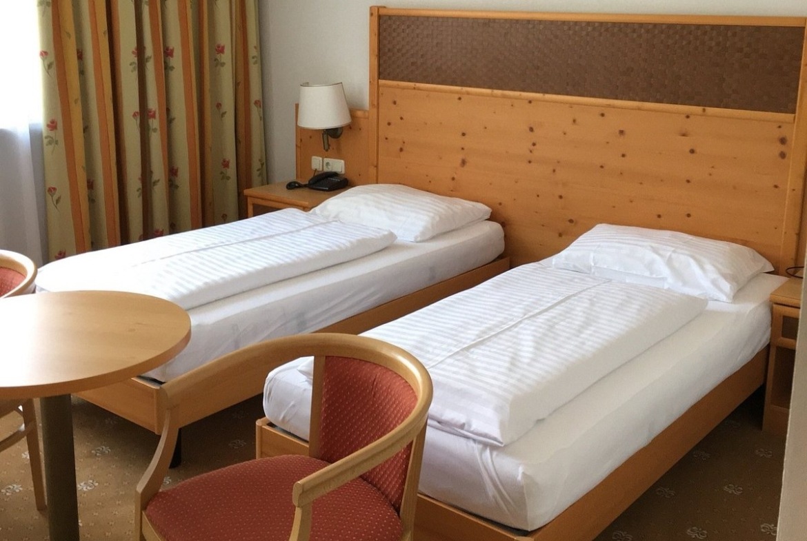Alpenland Sporthotel bed