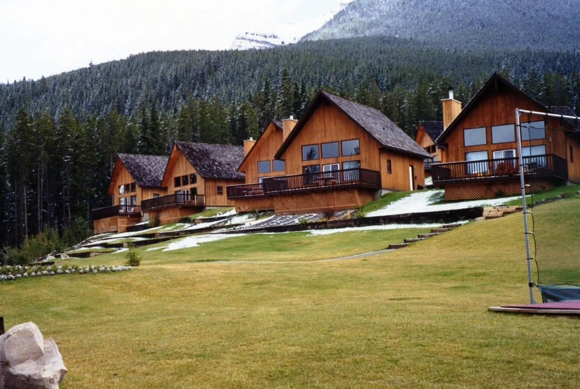 Banff Gate Mountain Resort accommodations