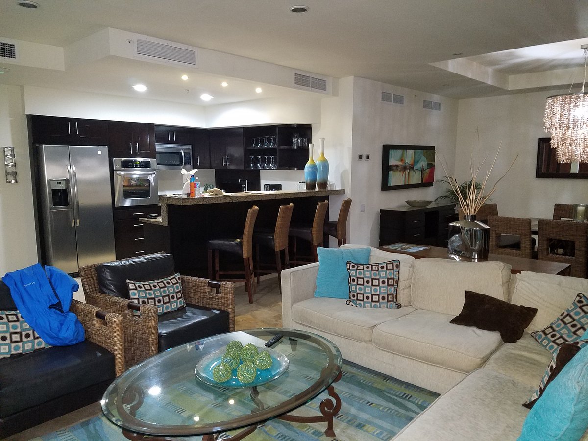 living room at Cabo Villas Beach Resort