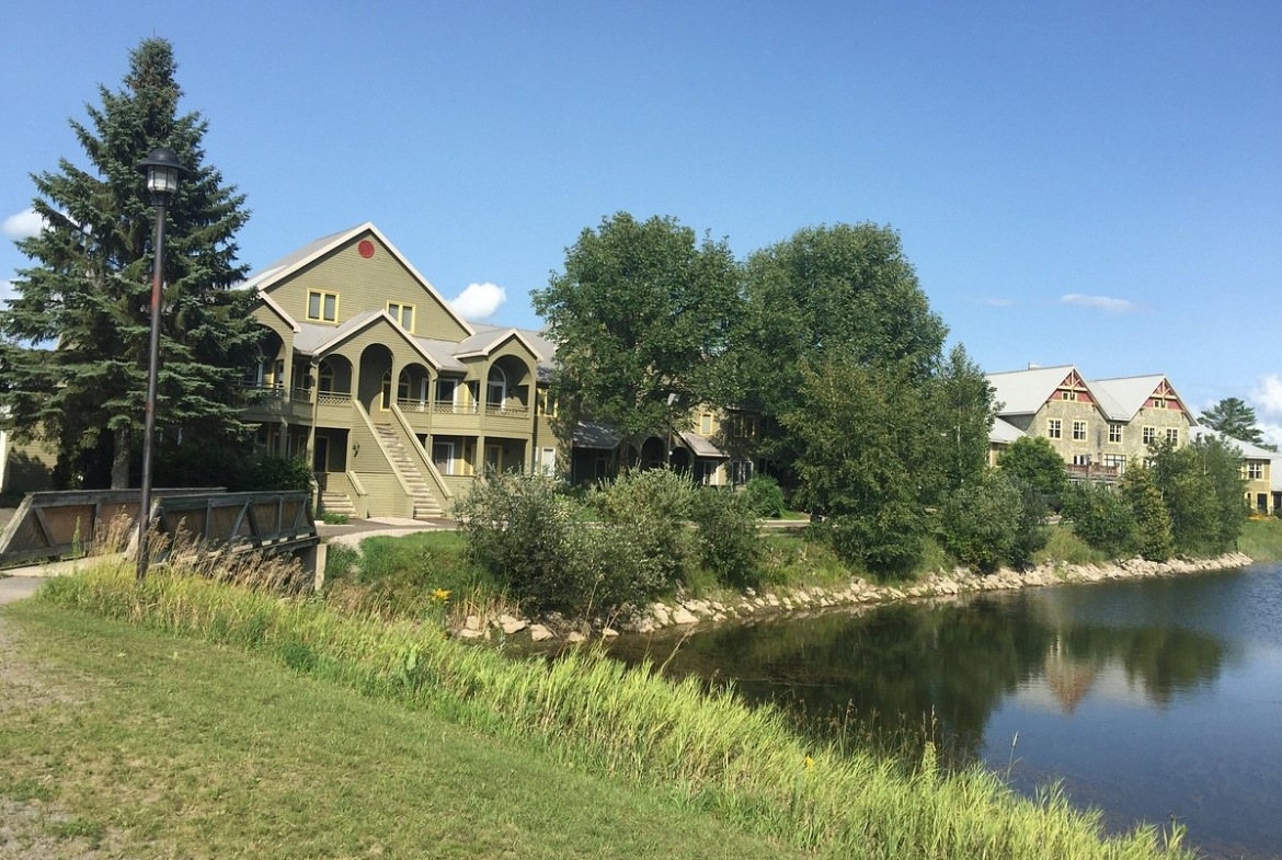 Calabogie Peaks Resort exterior