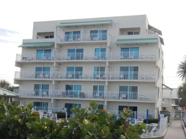 Coconut Palms Beach Resort
