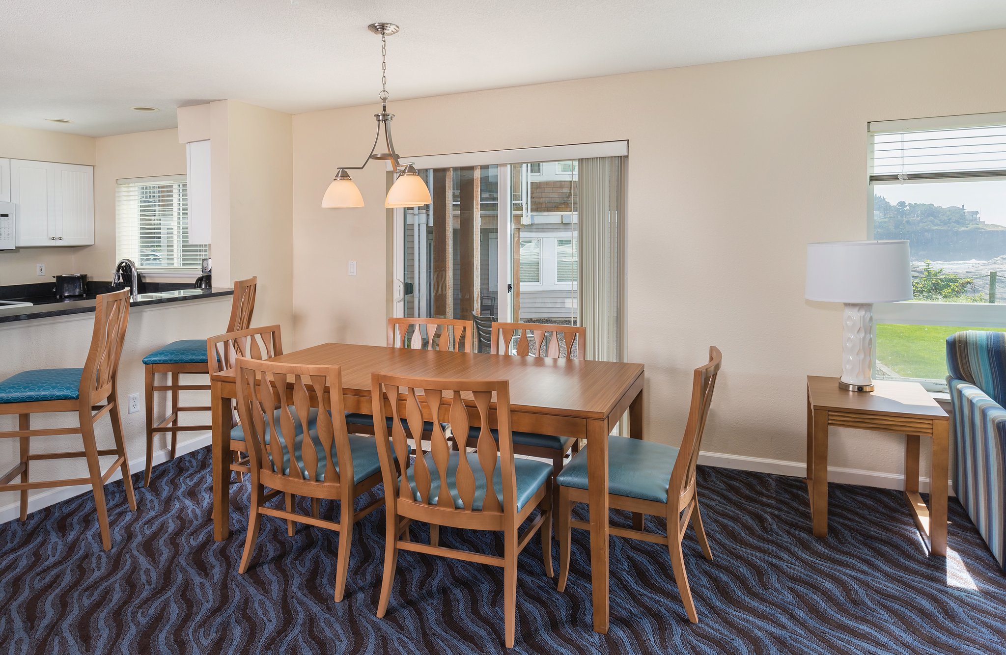 WorldMark Depoe Bay Dining Area