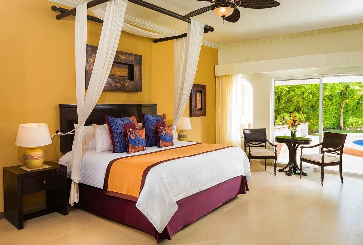 El Dorado Royale Bedroom