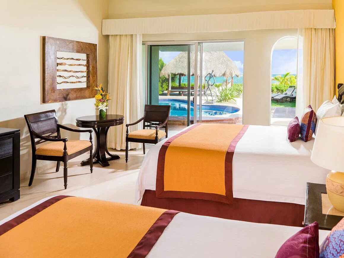 El Dorado Royale Bedroom 2