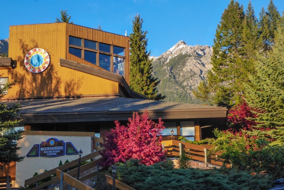 Fairmont Vacation Villas At Mountainside exterior