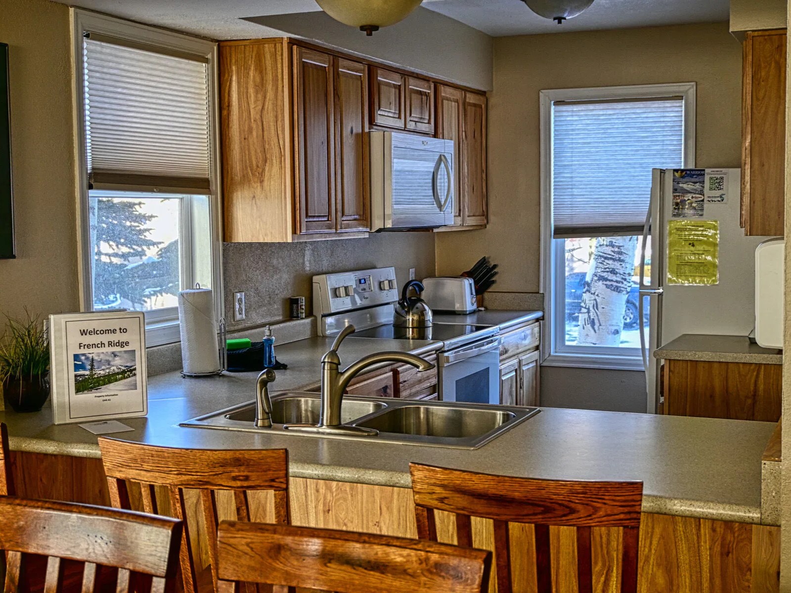 French Ridge Condominiums kitchen f