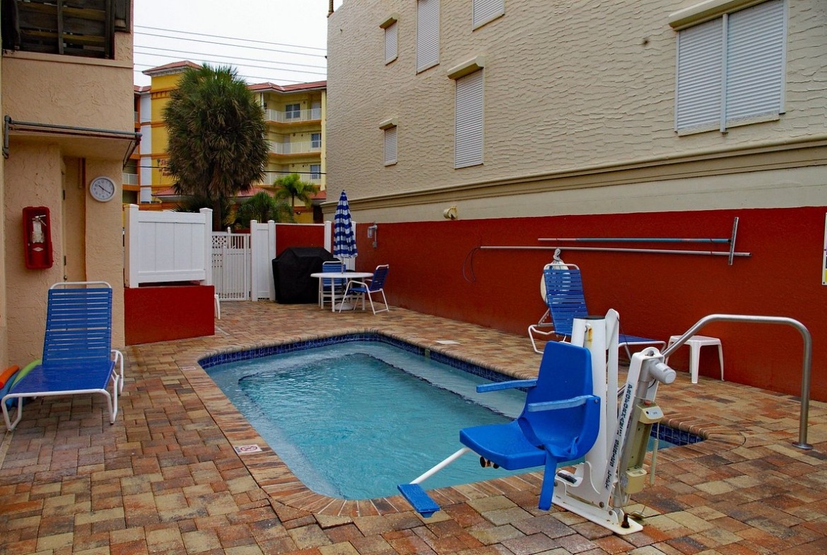 Island Gulf Resort pool