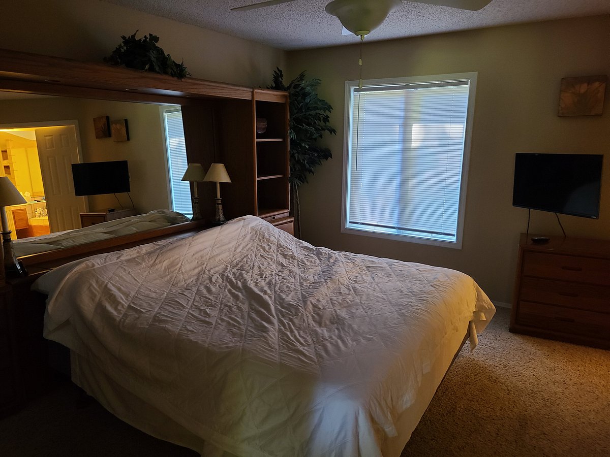 bedroom at Los Lagos At Hot Springs Village